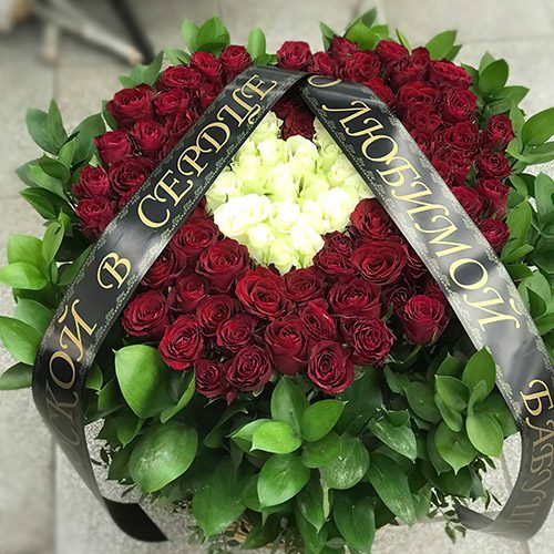 Фото товара Кошик "Серце" 100 троянд у Тернополі